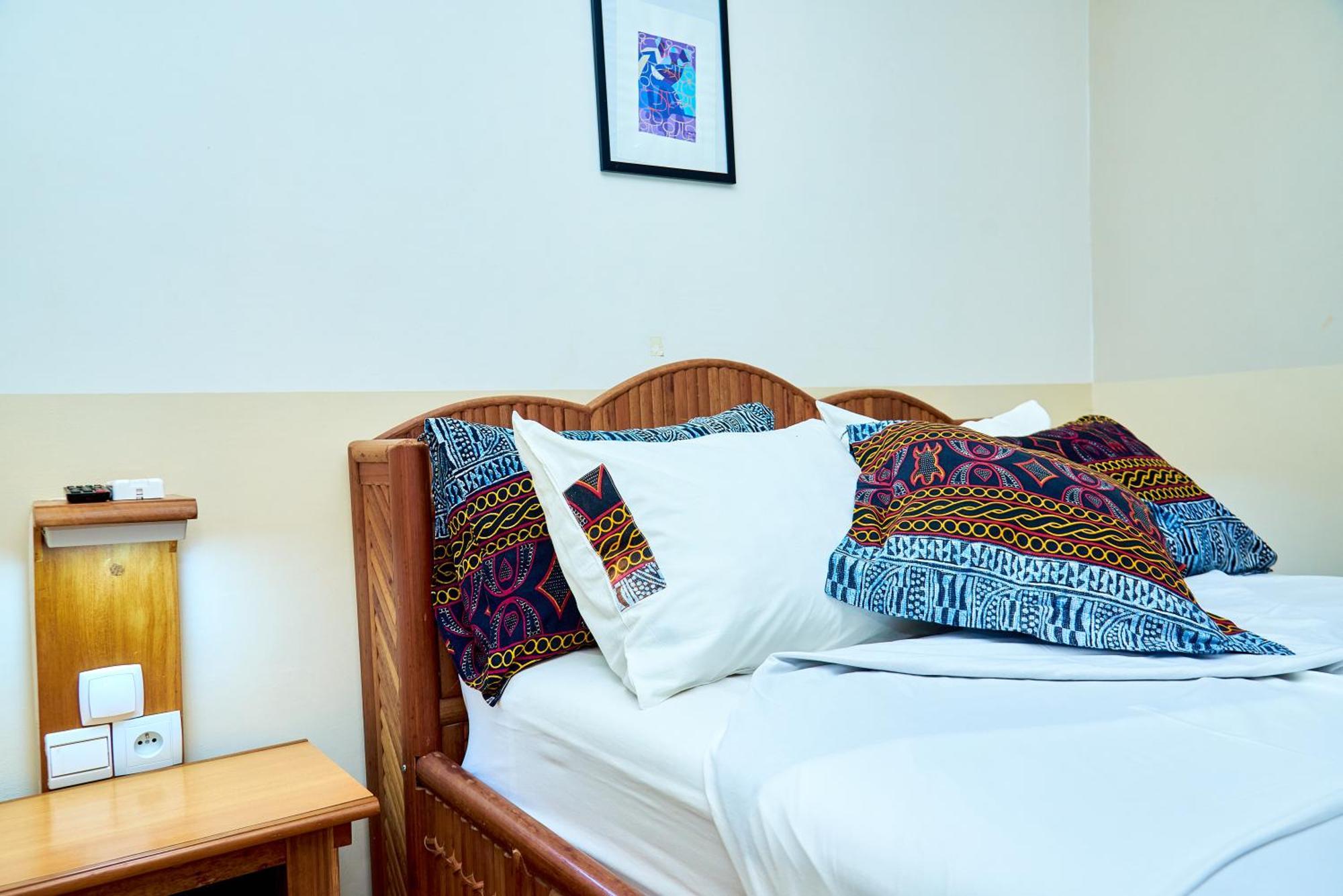 Congress Hotel Yaoundé 外观 照片
