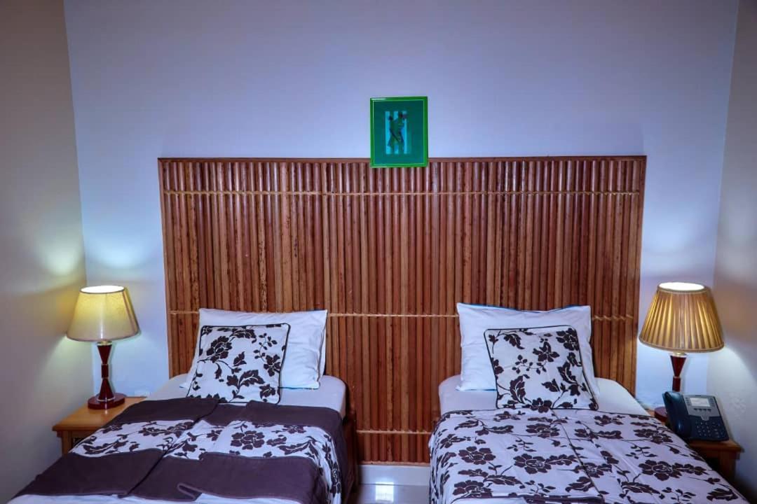 Congress Hotel Yaoundé 外观 照片