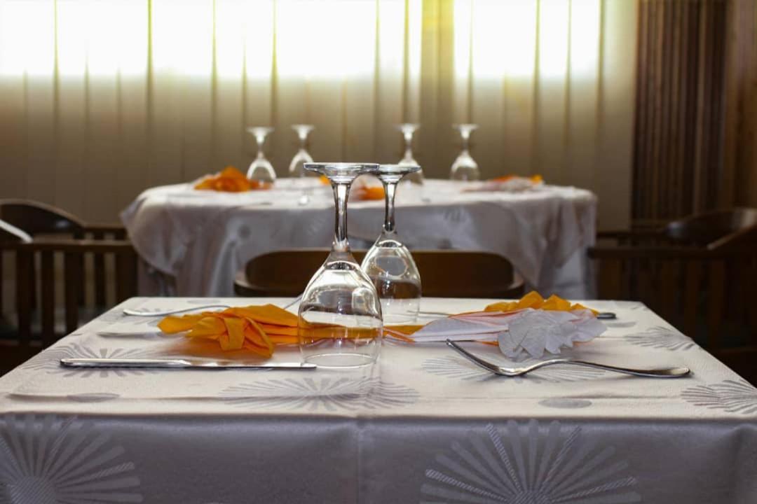 Congress Hotel Yaoundé 外观 照片