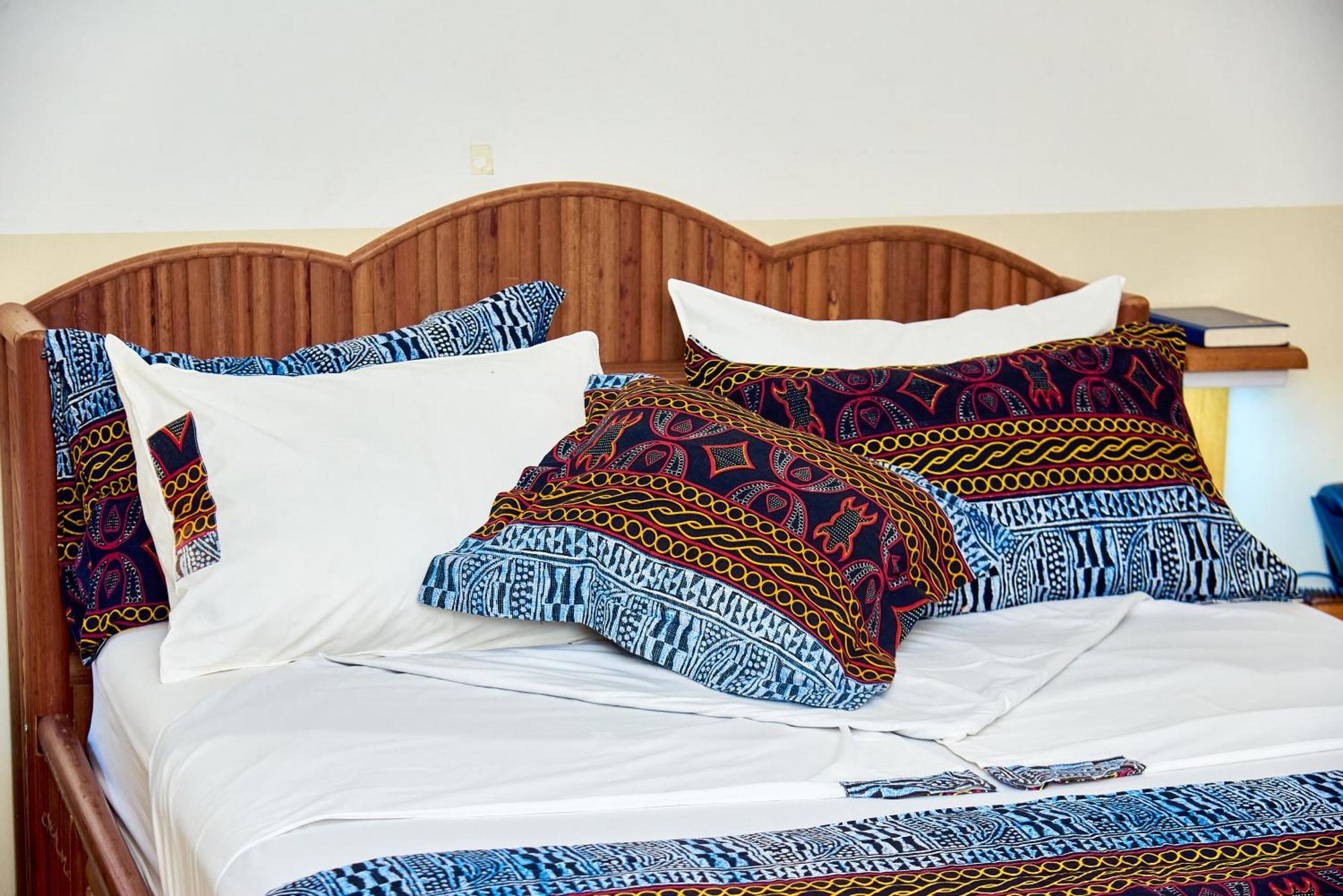 Congress Hotel Yaoundé 外观 照片